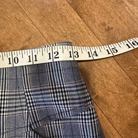 Nordstrom Plaid Check Mini Skirt with Zipper Detail Gray - Picture 5 of 7